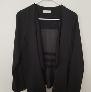 Sophie Rue open black blazer in size Large